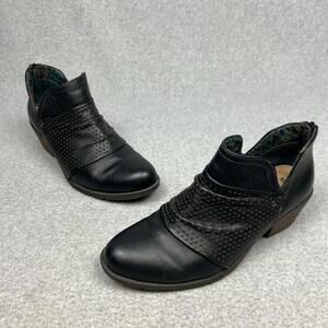 Earth Origins Leather Ankle Booties Sz 10M Womens Moto Block Heel Black Eyelet